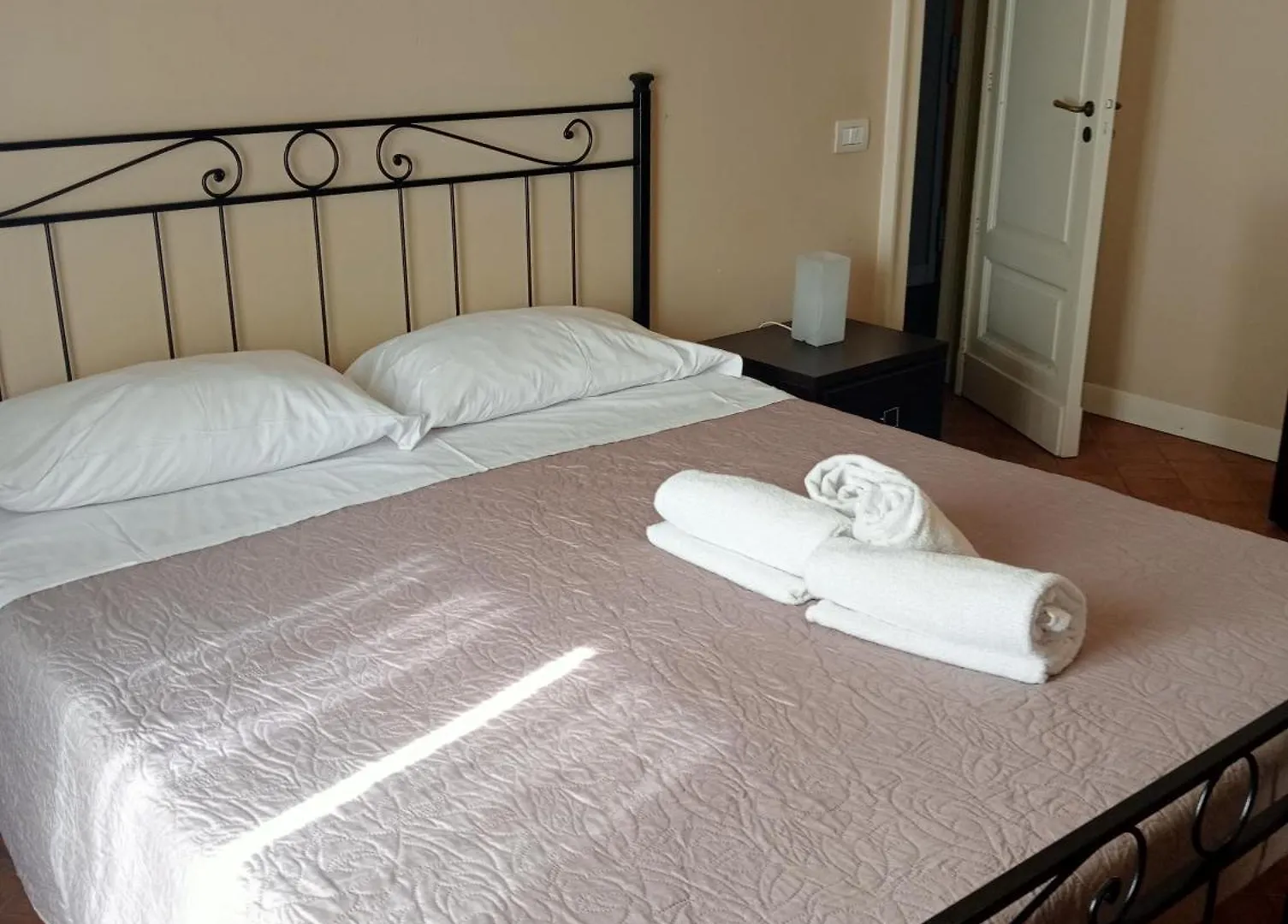Zurria Floor Villa Catania